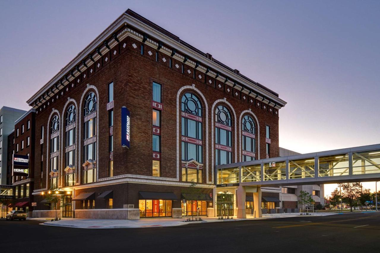 Hilton Garden Inn Kalamazoo Downtown Exterior foto